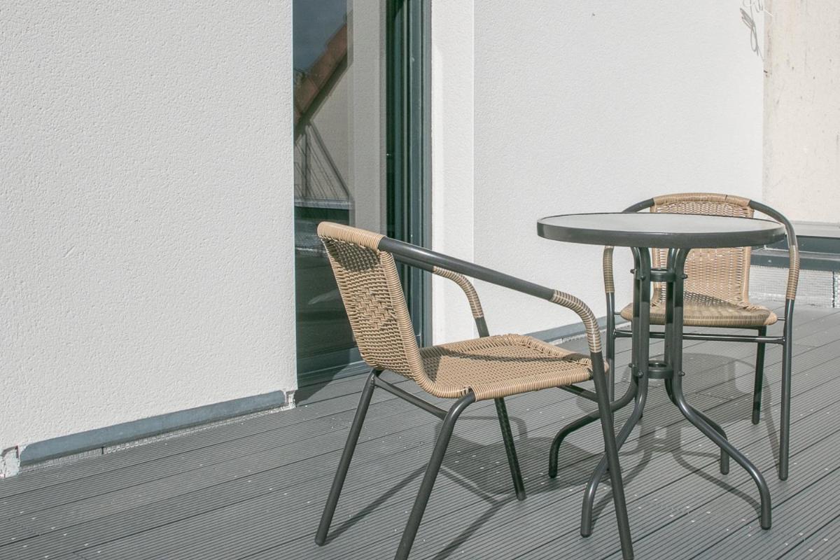 Quijote, Maison Moderne Avec Terrasse A 凯恩 外观 照片